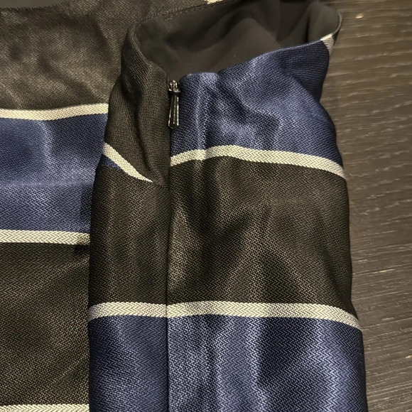 Banana Republic Women’s 4 Tall Ruffle Neckline Sleeveless Crewneck Stripes Dress - Picture 9 of 9